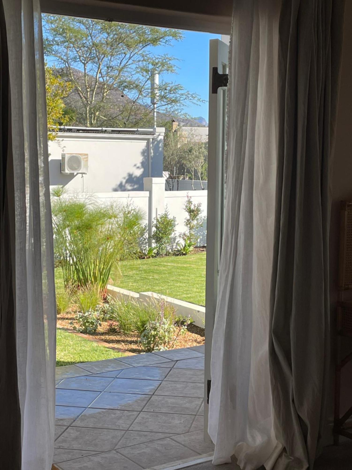 Largest One Bed Apartment & Private Pool In The Hoek Франсхук Экстерьер фото